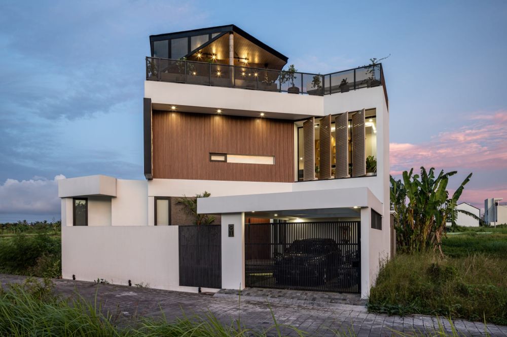 4 Bedroom Villa Residence in Kedungu_Wisnu — photo 1