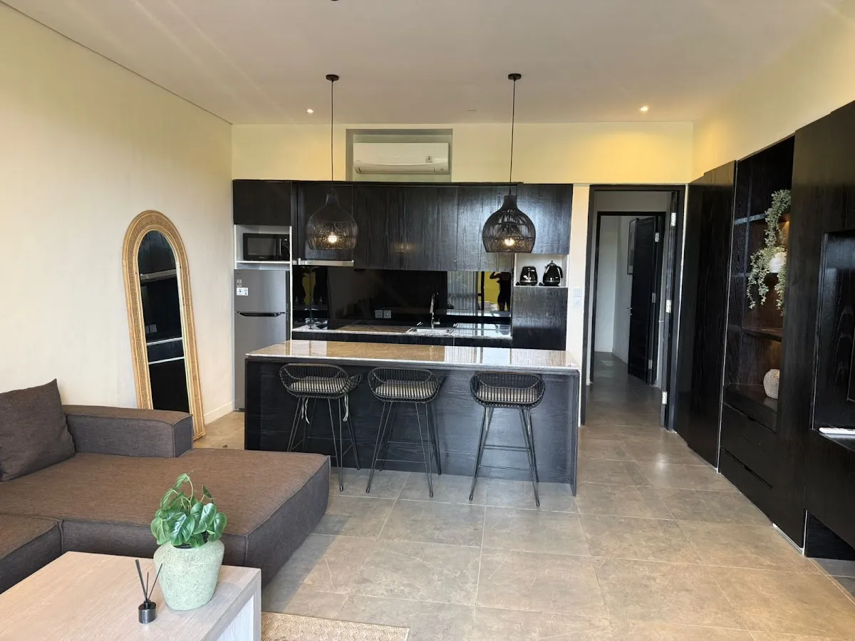 ML3 - 1 BD Arena Apartment — photo 3